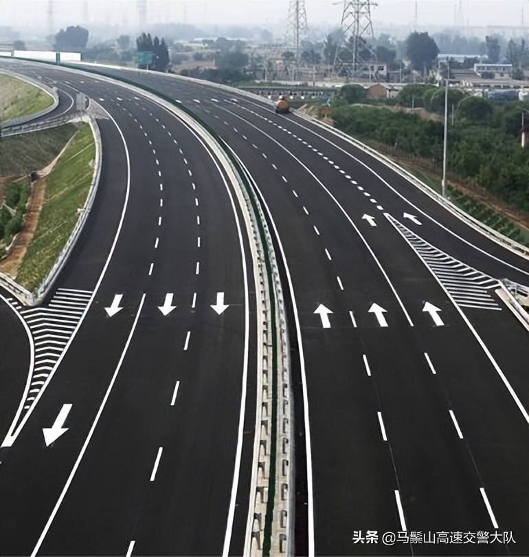 高速公路行驶规定你知道哪些